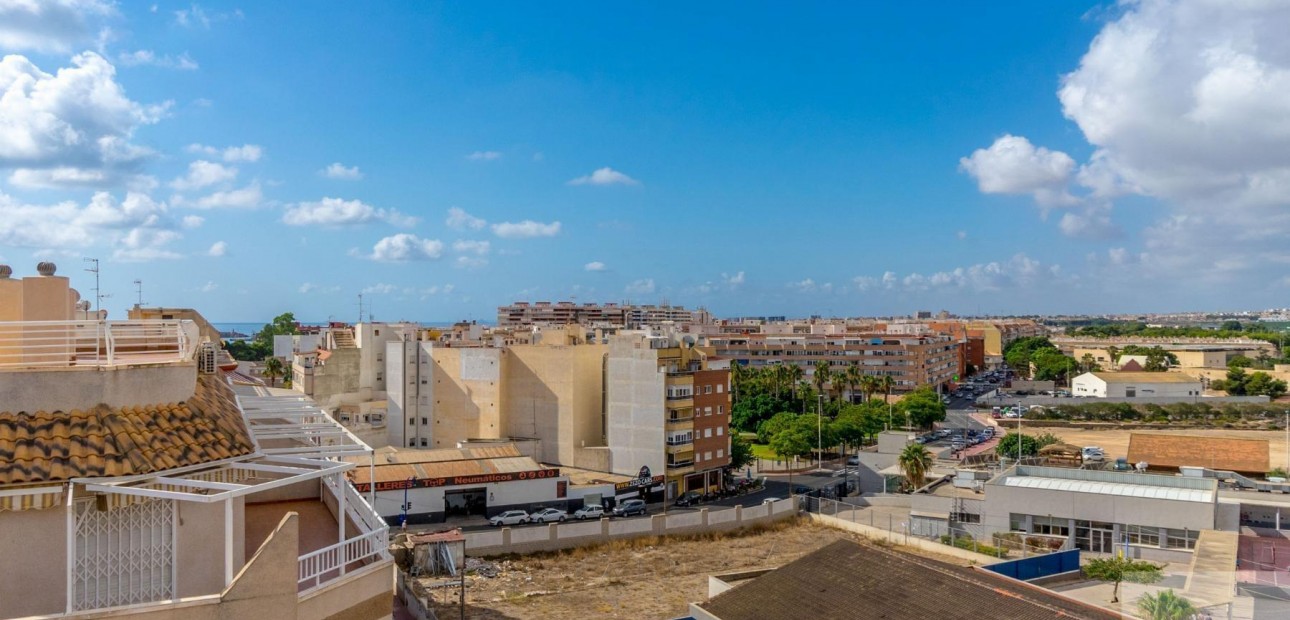 Venta - Ático -
Torrevieja - Centro