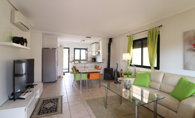 Herverkoop - Detached Villa -
Algorfa - Lo Crispin