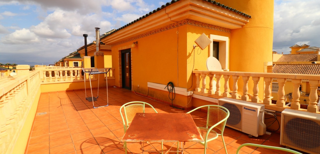 Herverkoop - Detached Villa -
Algorfa - Lo Crispin