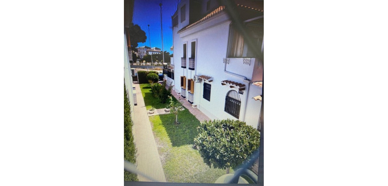 Venta - Bungalow -
Torrevieja - Torreblanca