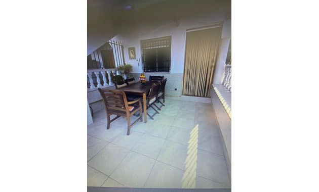 Sale - Bungalow -
Torrevieja - Torreblanca