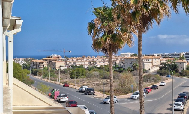 Herverkoop - Bungalow -
Orihuela Costa - Playa Flamenca Norte