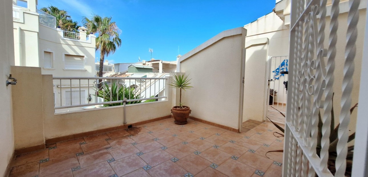 Herverkoop - Bungalow -
Orihuela Costa - Playa Flamenca Norte