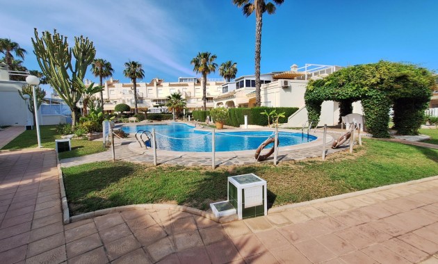 Herverkoop - Bungalow -
Orihuela Costa - Playa Flamenca Norte