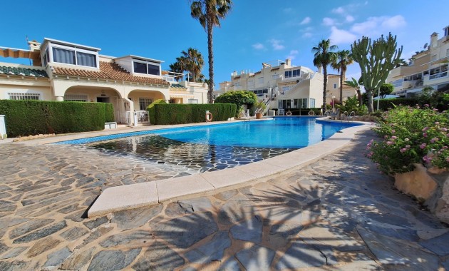 Sale - Bungalow -
Orihuela Costa - Playa Flamenca Norte