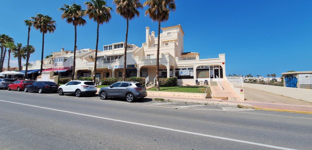 Herverkoop - Bungalow -
Orihuela Costa - Playa Flamenca Norte