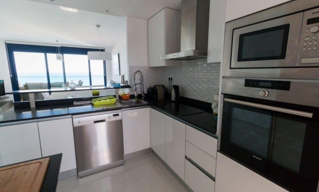 Sale - Apartment / flat -
Torrevieja - Punta prima