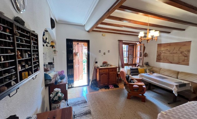 Sale - Villa -
Orihuela Costa - Punta Prima