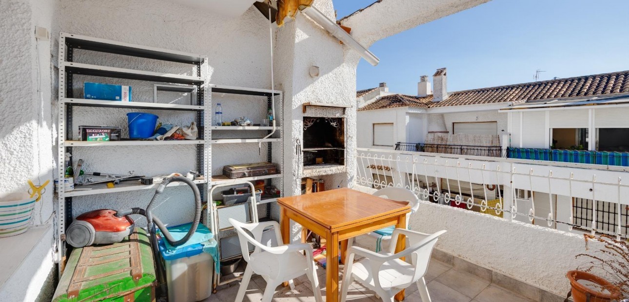 Venta - Bungalow -
Torrevieja - Playa de los Naufragos