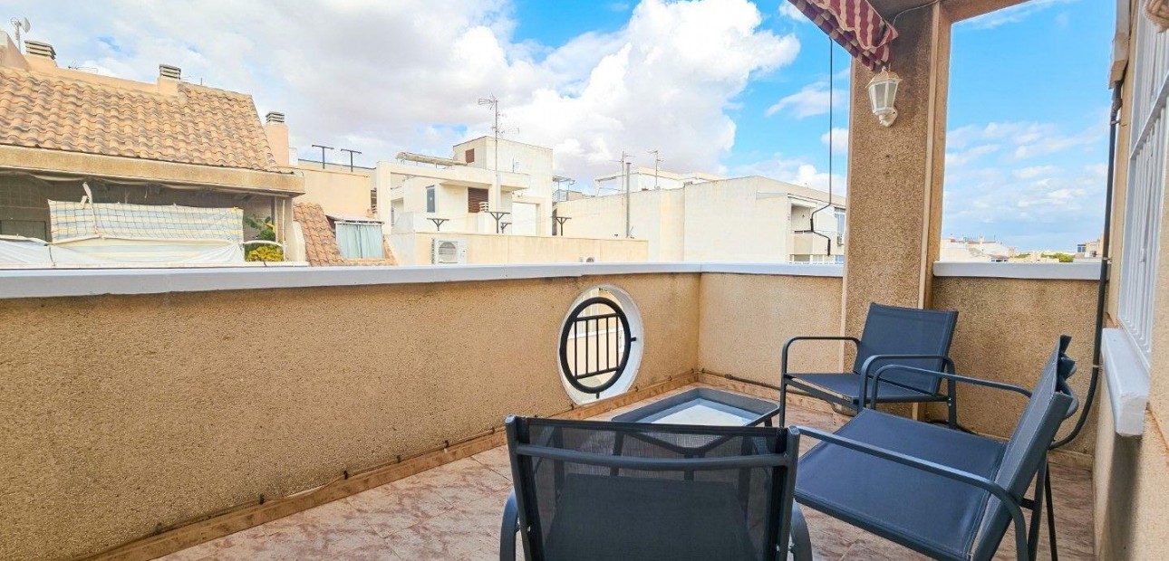 Herverkoop - Penthouse -
Torrevieja - Playa del cura