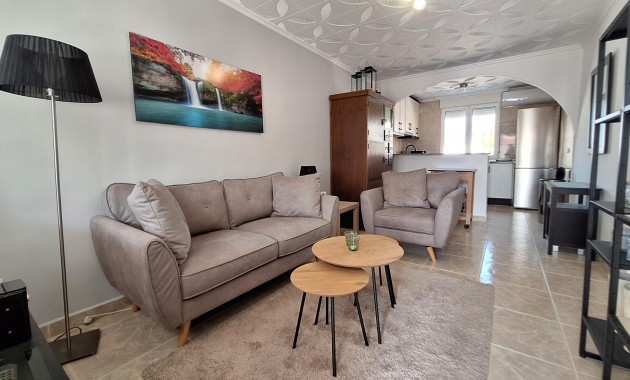 Venta - Bungalow -
Torrevieja - Torretas