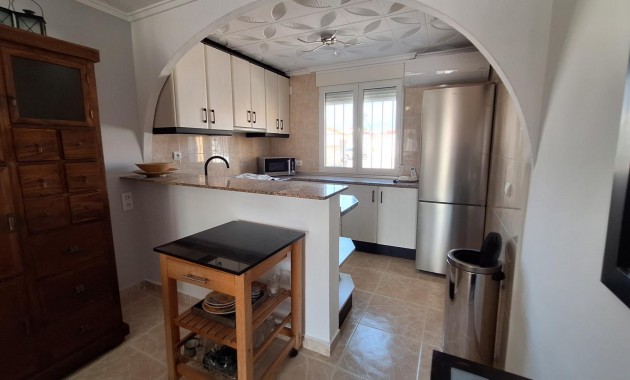 Sale - Bungalow -
Torrevieja - Torretas