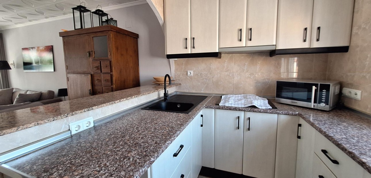 Venta - Bungalow -
Torrevieja - Torretas