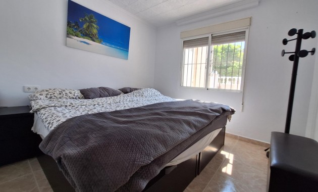 Venta - Bungalow -
Torrevieja - Torretas