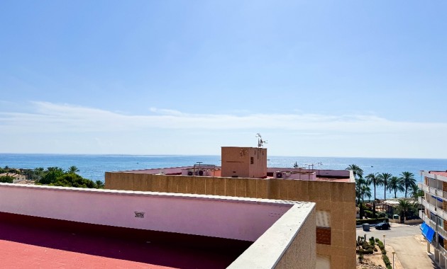 Sale - Apartment / flat -
Punta Prima