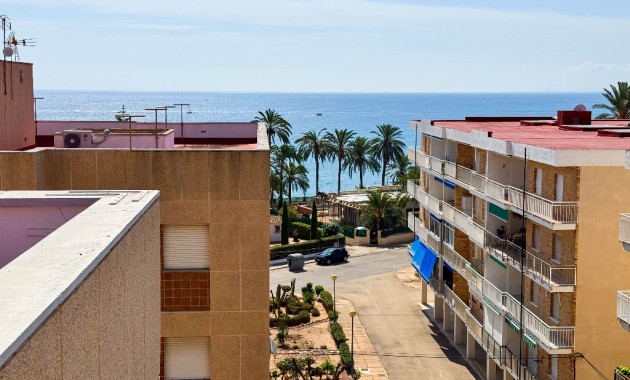 Sale - Apartment / flat -
Punta Prima