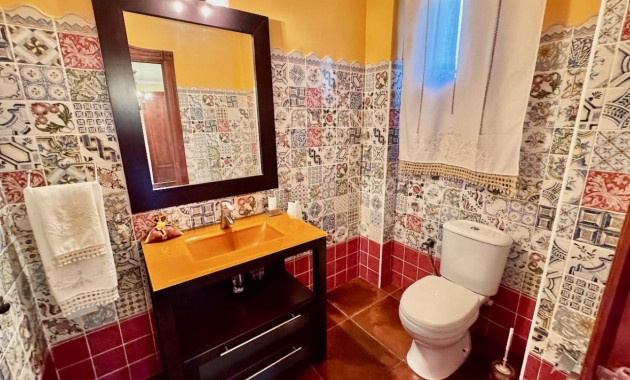Sale - Finca / Country Property -
Los Montesinos
