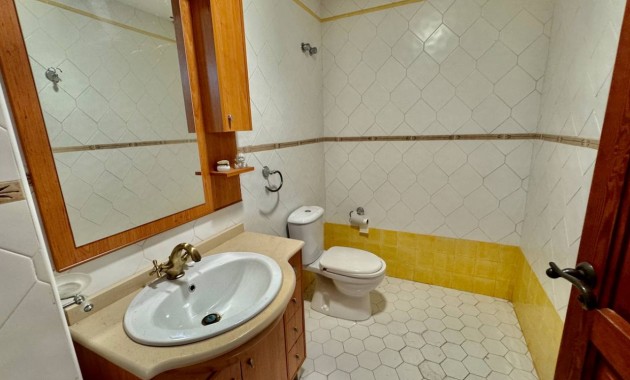 Sale - Finca / Country Property -
Los Montesinos