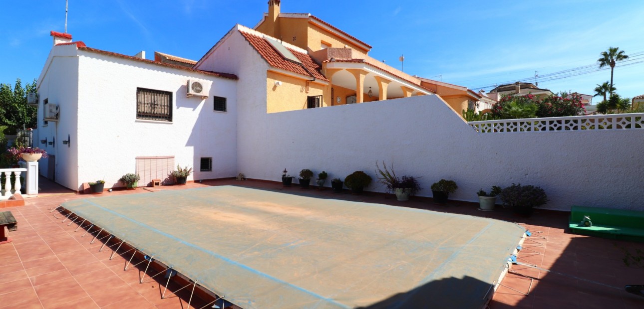 Sale - Townhouse -
Benijofar - Benijofar - Village