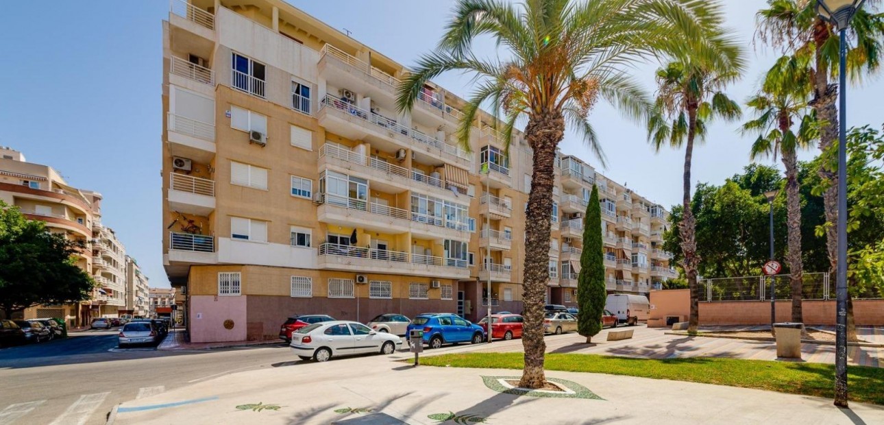 Sale - Penthouse -
Torrevieja - Centro