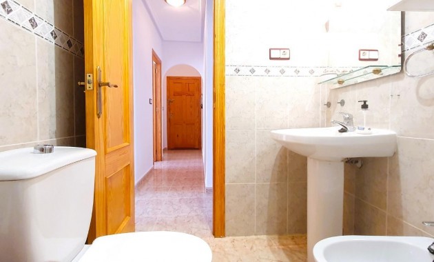 Sale - Penthouse -
Torrevieja - Centro