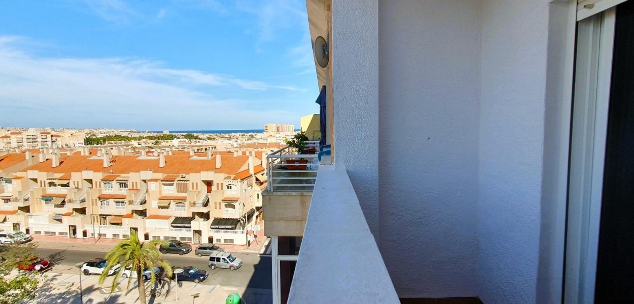 Sale - Penthouse -
Torrevieja - Centro