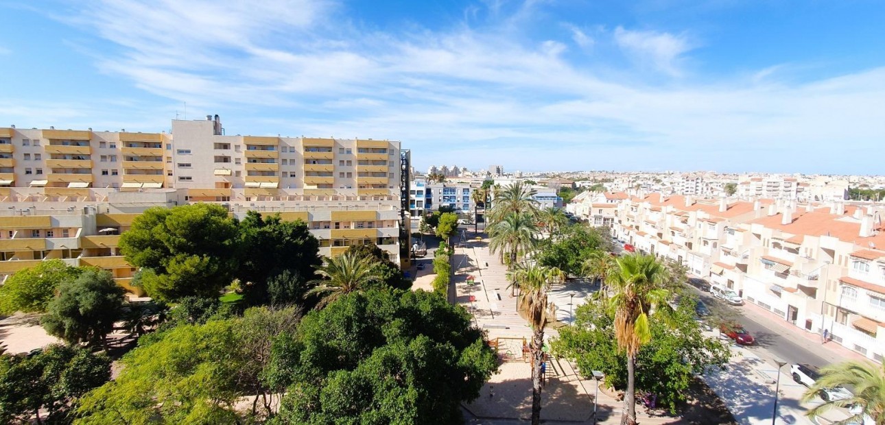 Sale - Penthouse -
Torrevieja - Centro