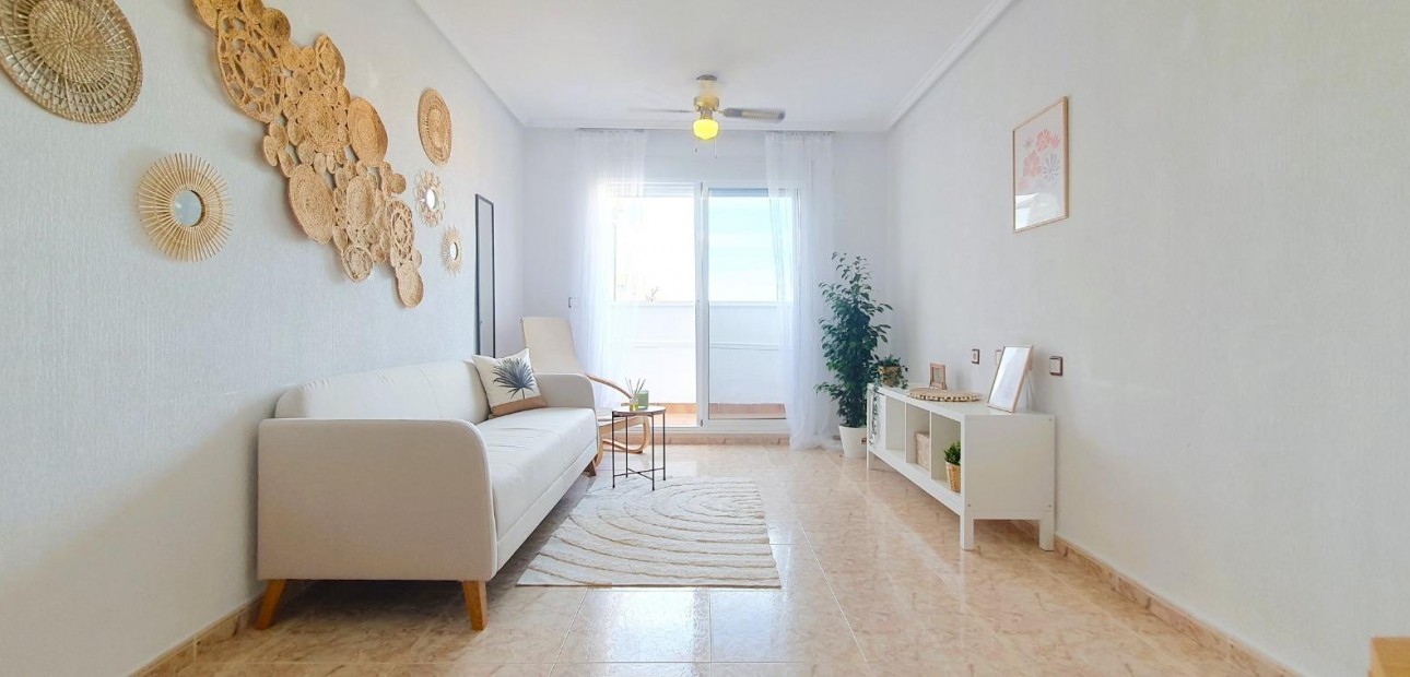 Herverkoop - Penthouse -
Torrevieja - Centro