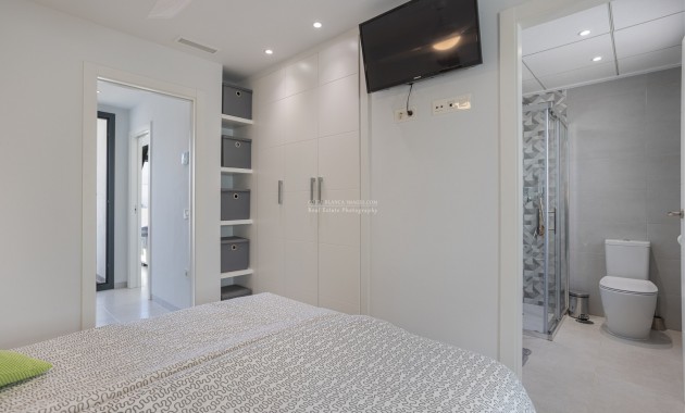 Sale - Town house -
Orihuela Costa - Villamartín