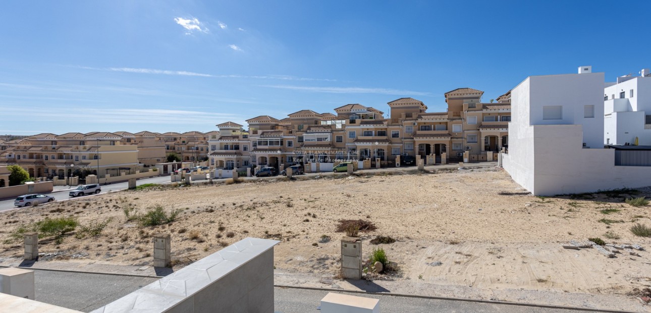 Sale - Town house -
Orihuela Costa - Villamartín