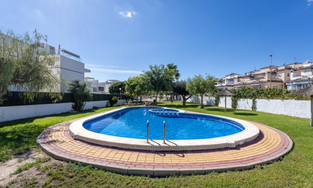 Herverkoop - Town house -
Orihuela Costa - Villamartín