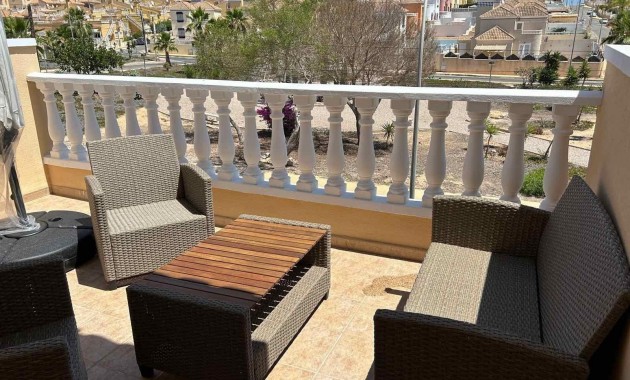 Sale - Villa -
Torrevieja - La siesta