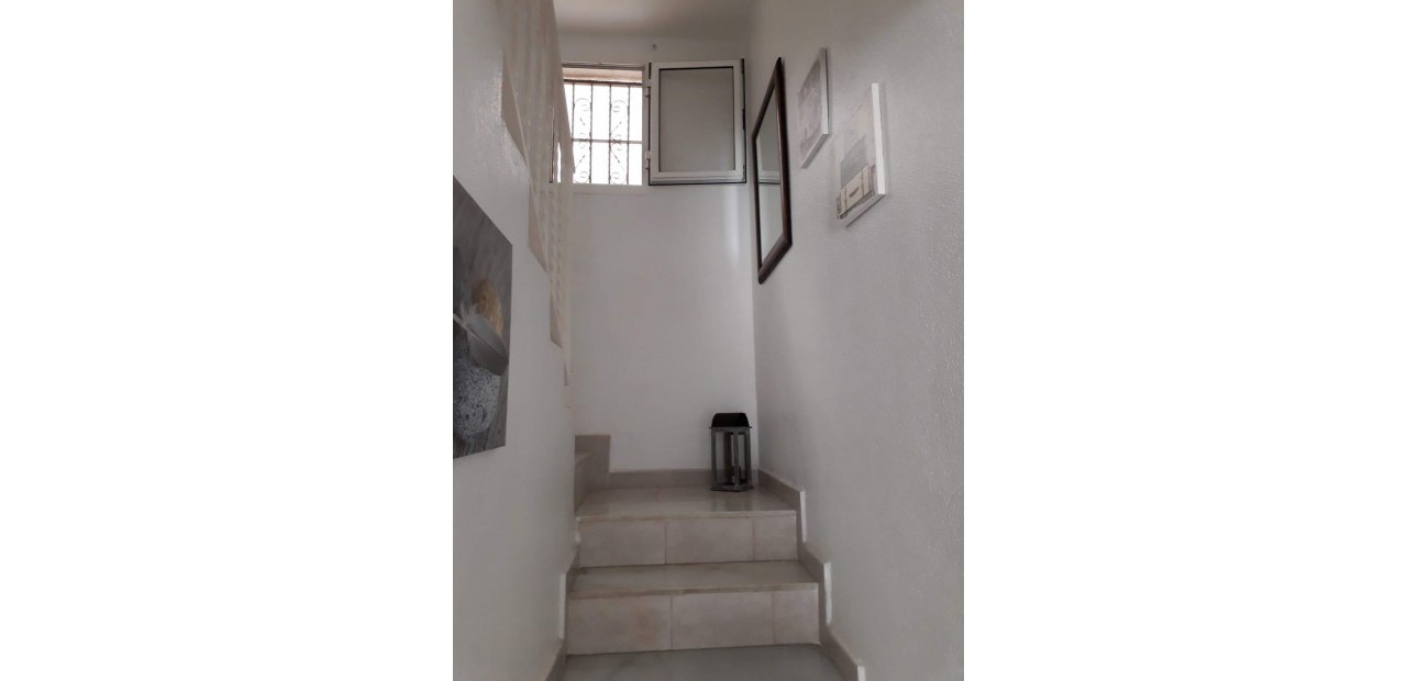 Sale - Duplex -
Torrevieja - El chaparral