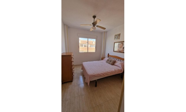 Herverkoop - Appartement / flat -
Torrevieja - Estacion de autobuses