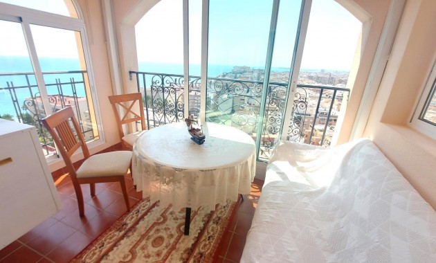 Sale - Apartment / flat -
Torrevieja - Habaneras