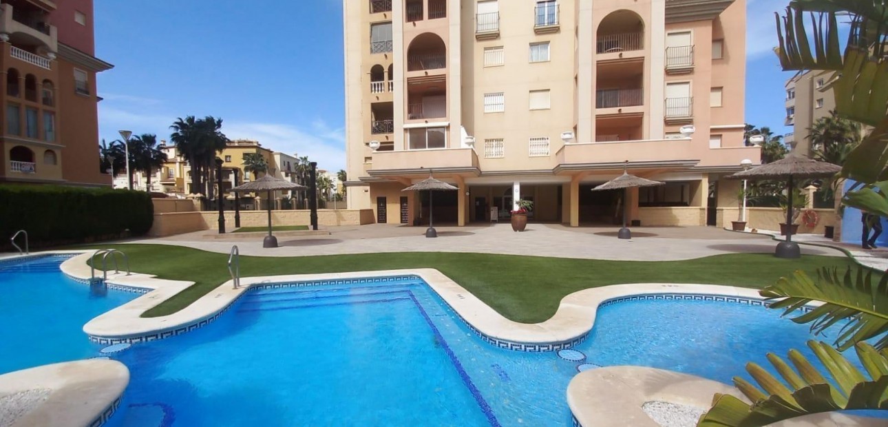 Venta - Apartamento / piso -
Torrevieja - Habaneras