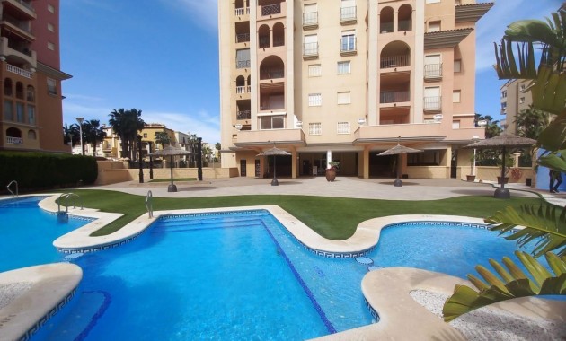 Herverkoop - Appartement / flat -
Torrevieja - Habaneras