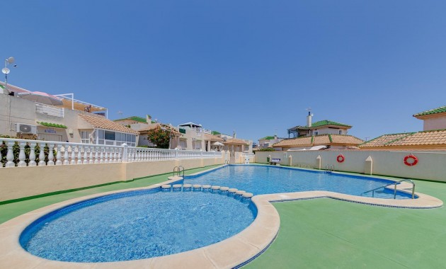 Herverkoop - Bungalow -
Orihuela Costa - Las Filipinas