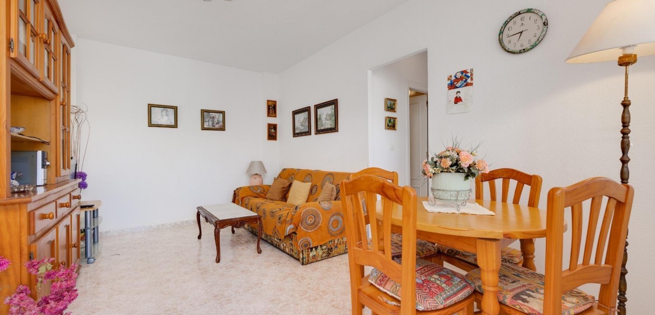 Herverkoop - Bungalow -
Orihuela Costa - Las Filipinas