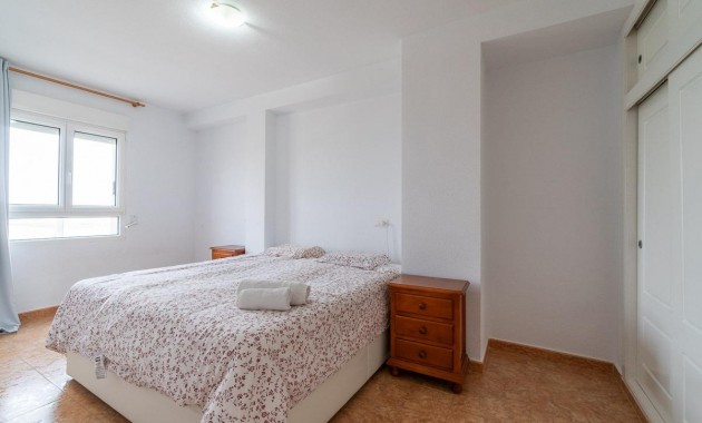 Venta - Apartamento / piso -
Orihuela Costa - Campoamor