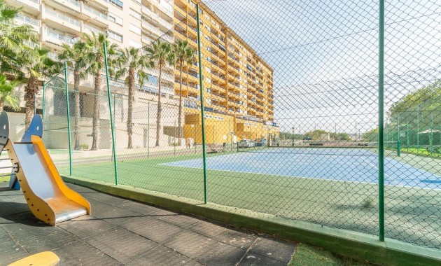 Venta - Apartamento / piso -
Orihuela Costa - Campoamor