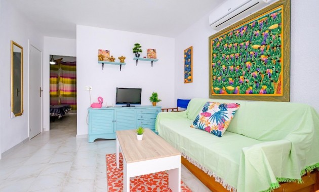 Venta - Bungalow -
Torrevieja - Playa de los Naufragos