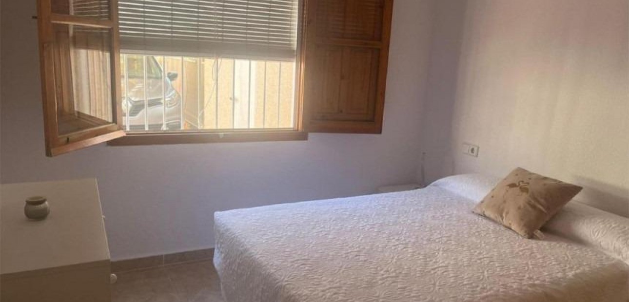 Herverkoop - Terraced house -
Orihuela Costa - Campoamor