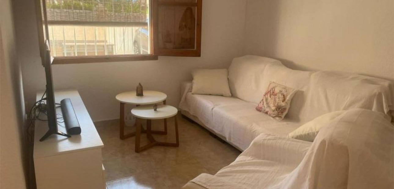 Herverkoop - Terraced house -
Orihuela Costa - Campoamor