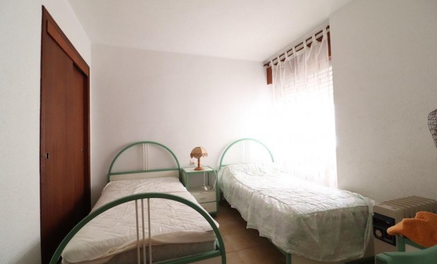 Venta - Apartamento / piso -
Torrevieja - Punta prima