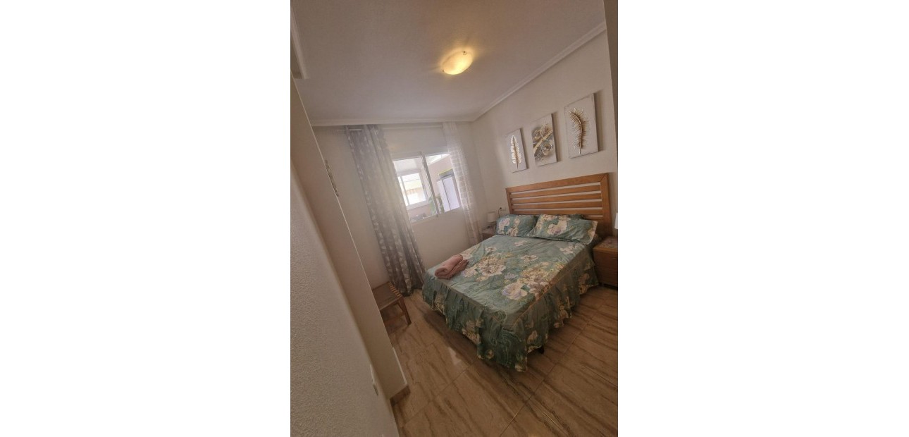 Sale - Penthouse -
Torrevieja - Habaneras