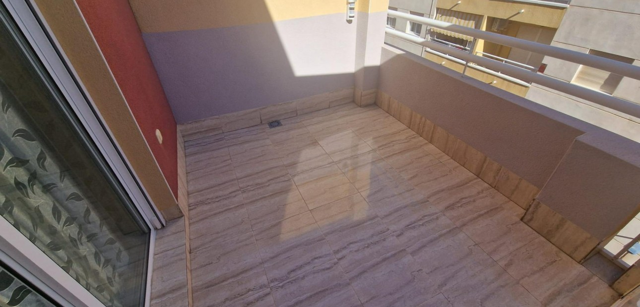 Sale - Penthouse -
Torrevieja - Habaneras