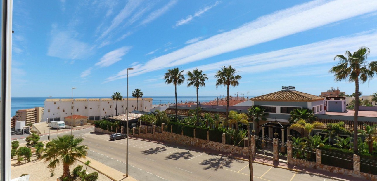 Herverkoop - Appartement / flat -
Torrevieja - Cabo cervera