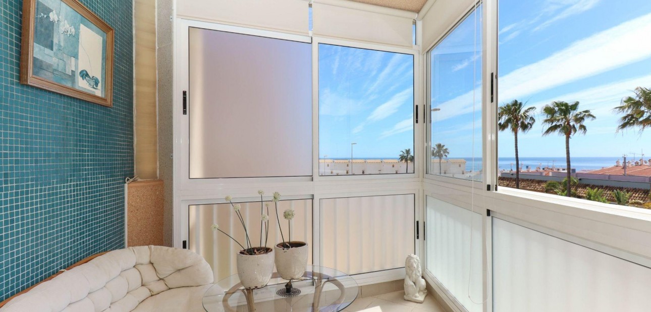 Sale - Apartment / flat -
Torrevieja - Cabo cervera