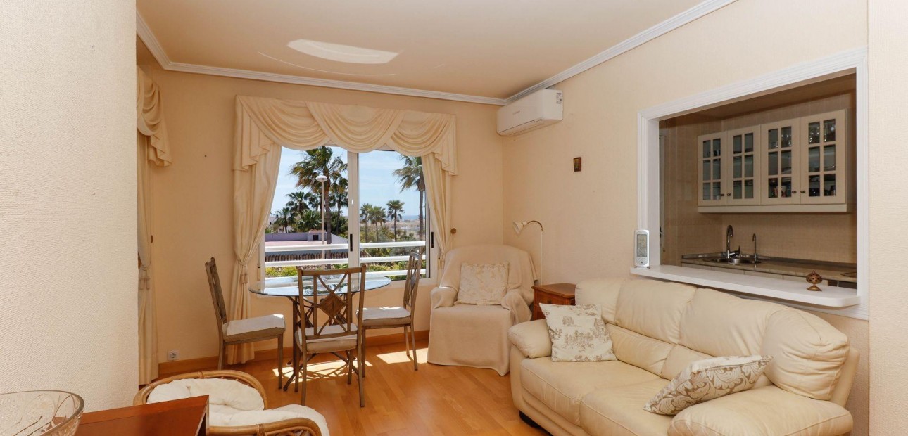 Venta - Apartamento / piso -
Torrevieja - Cabo cervera